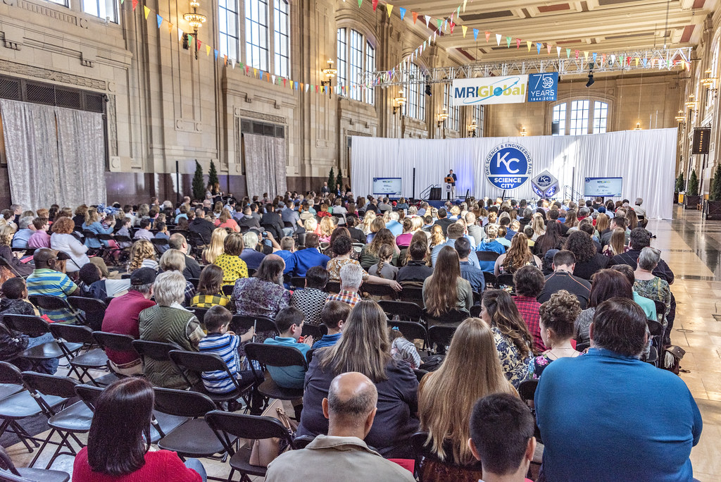 MRIGlobal Proud to Serve as Platinum Presenting Sponsor of Greater KC Science and Engineering Fair  